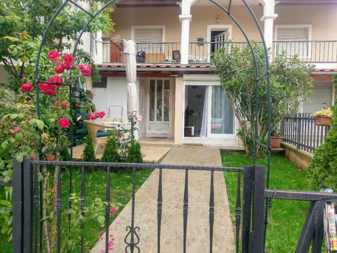 Lovely Apartment With Garden And Terrace Rijeka Luaran gambar